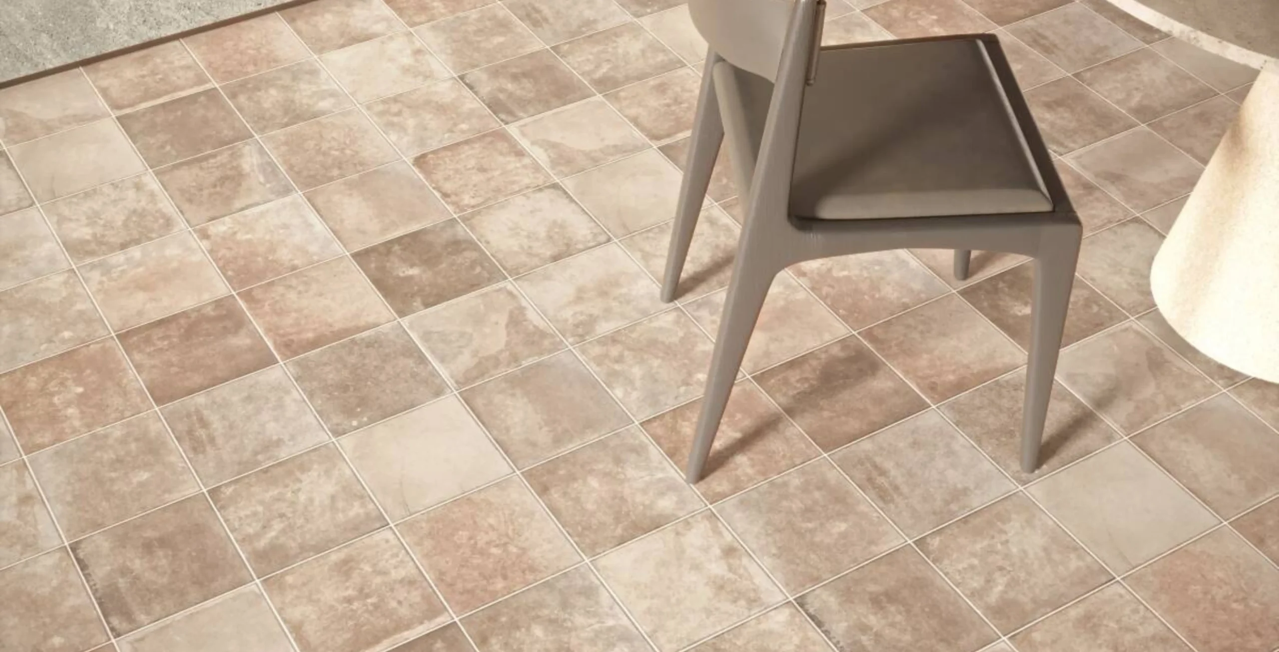 O que é um material destonalizado?